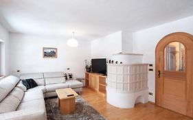 Mountain Living Apartment Idylia